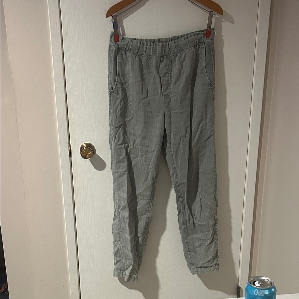 Gap Green Casual Pants